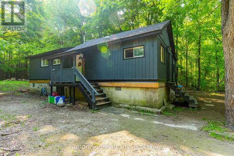 442 BERFORD LAKE ROAD South Bruce Peninsula ON N0H2T0