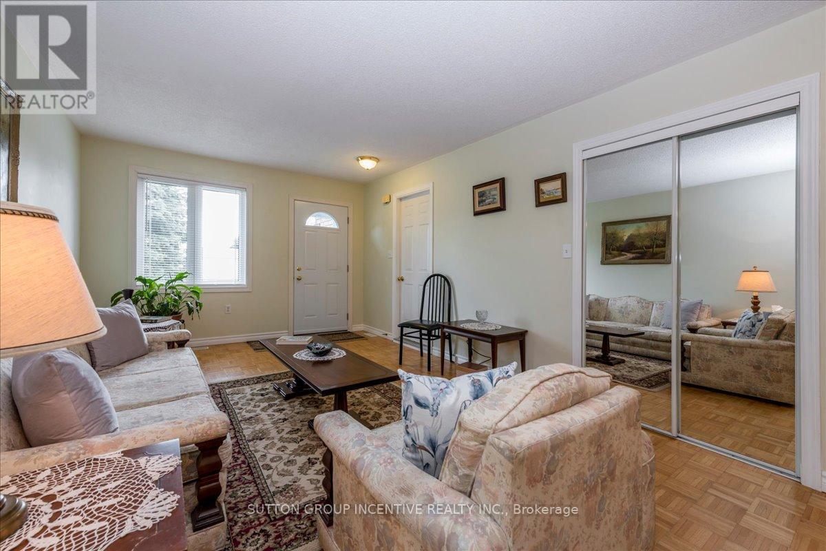 290 CUNDLES ROAD W