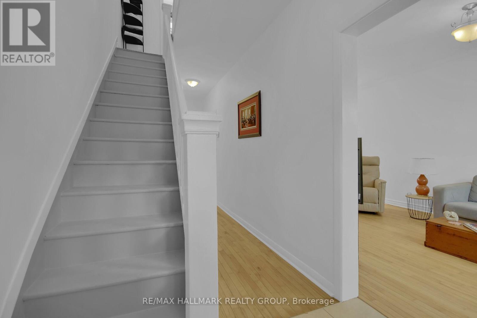 299 PARKDALE AVENUE