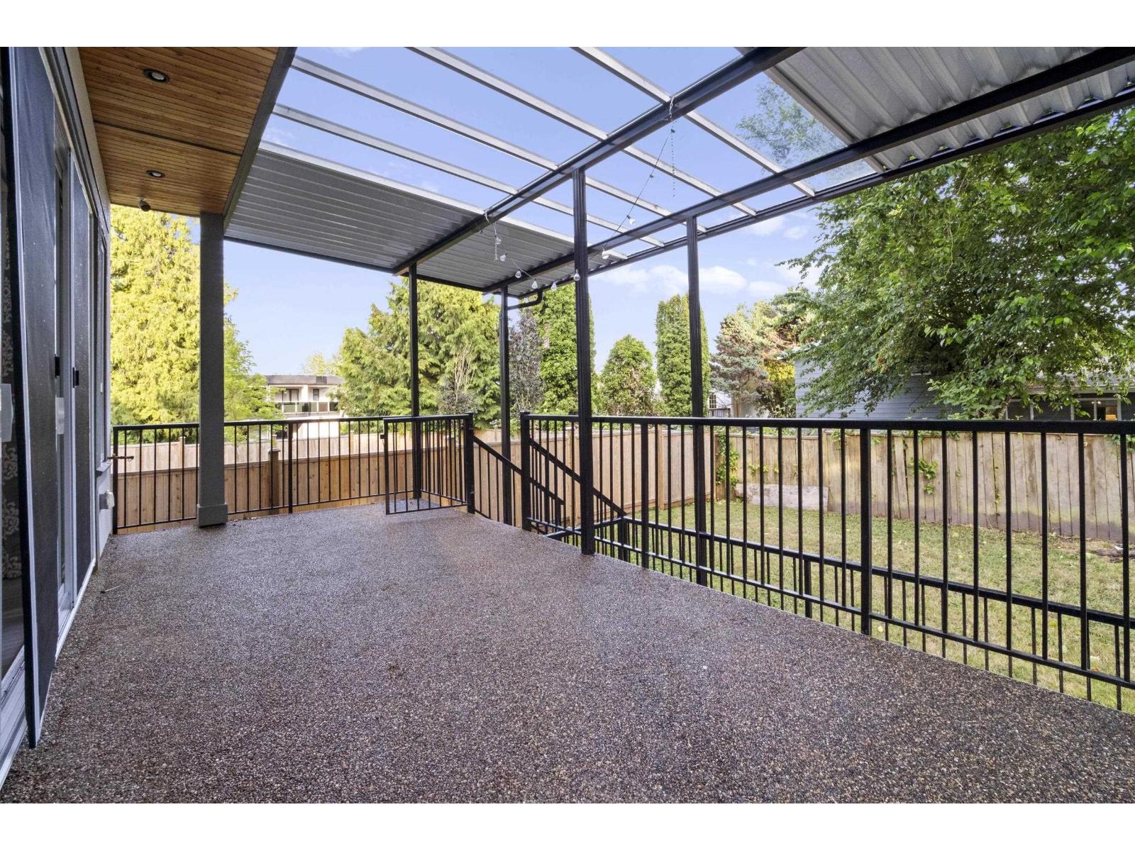 15890 RUSSELL AVENUE