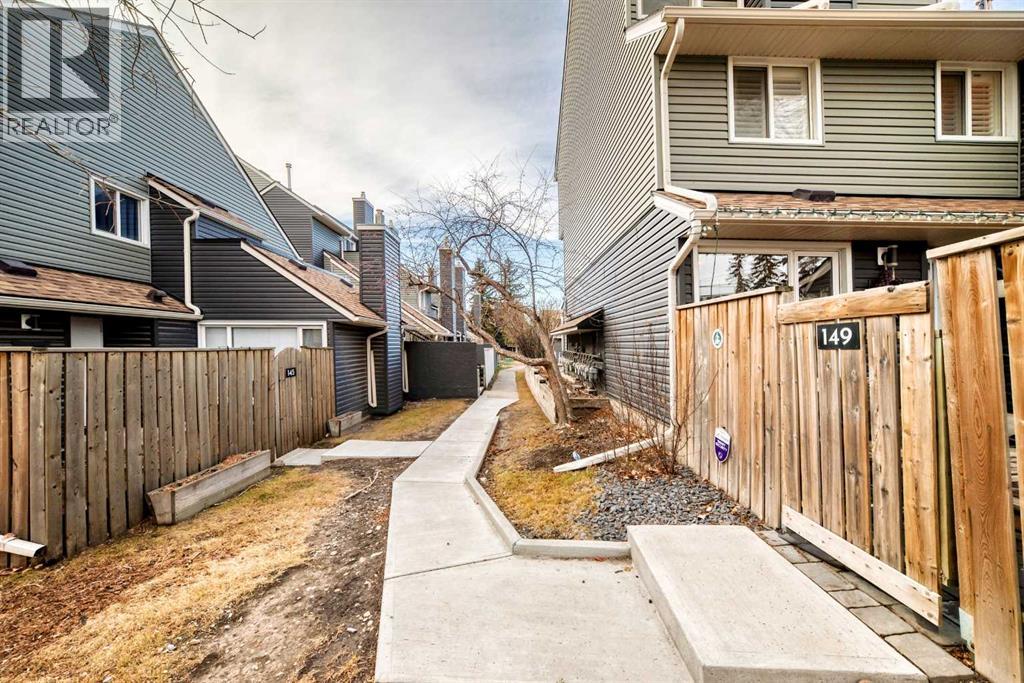 149, 66 Glamis Green SW