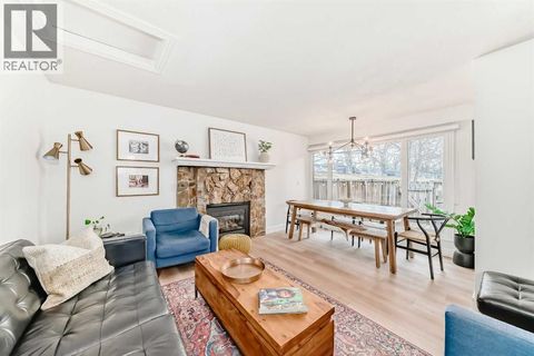 149, 66 Glamis Green SW Calgary AB T2E6V1