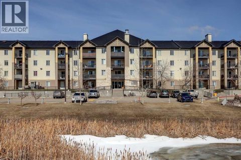 8323, 304 Mackenzie Way SW Airdrie AB T4B3H8