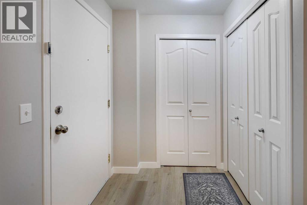 8323, 304 Mackenzie Way SW