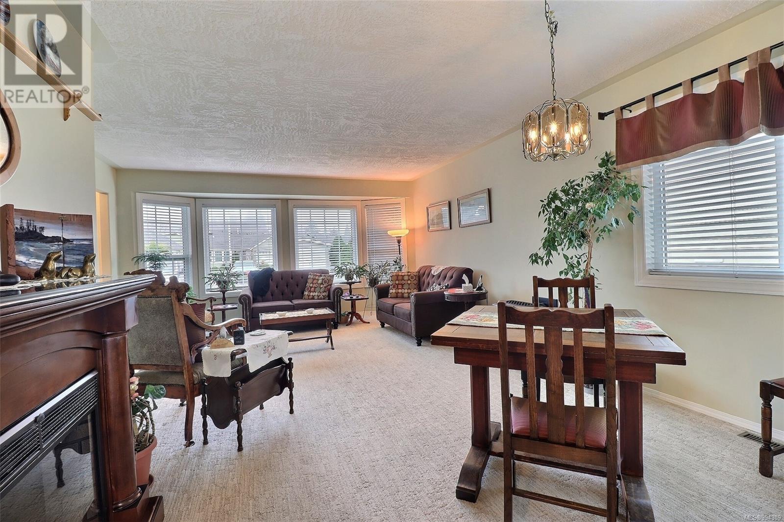 31 815 Dunsmuir Cres