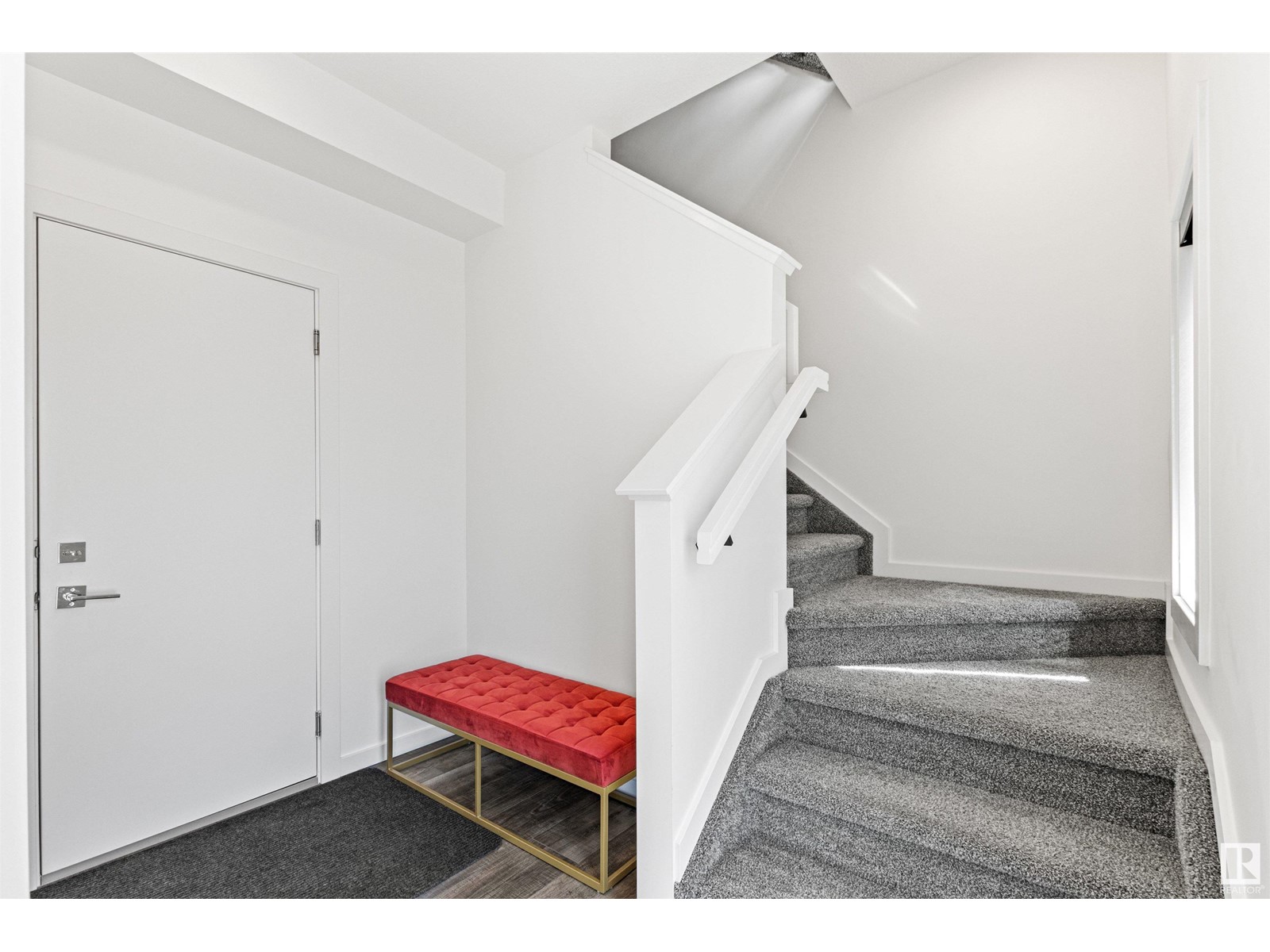 #59 5 RONDEAU DR