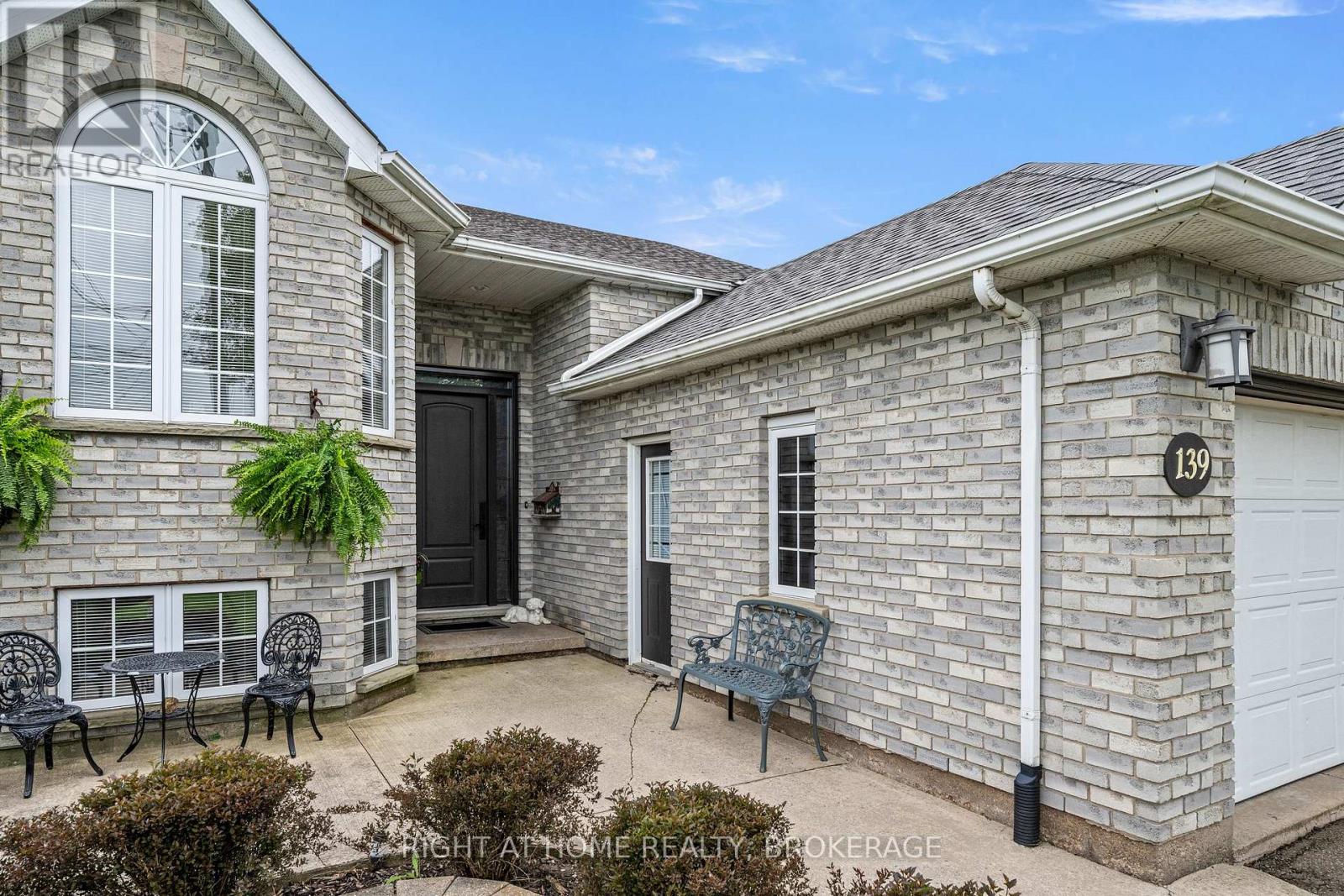 139 QUAKER ROAD