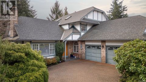 3913 Gibson Crt Saanich BC V8N6E2