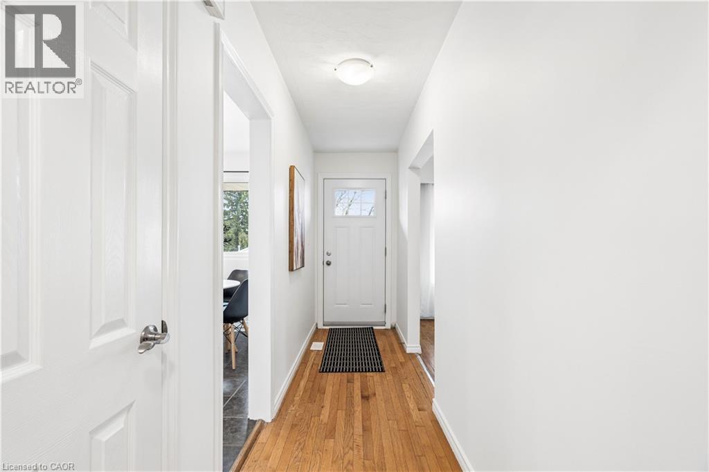 23 KNIGHTSWOOD Boulevard