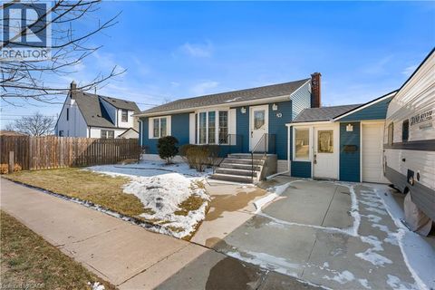 74 TECUMSEH Street St. Catharines ON L2M2M6