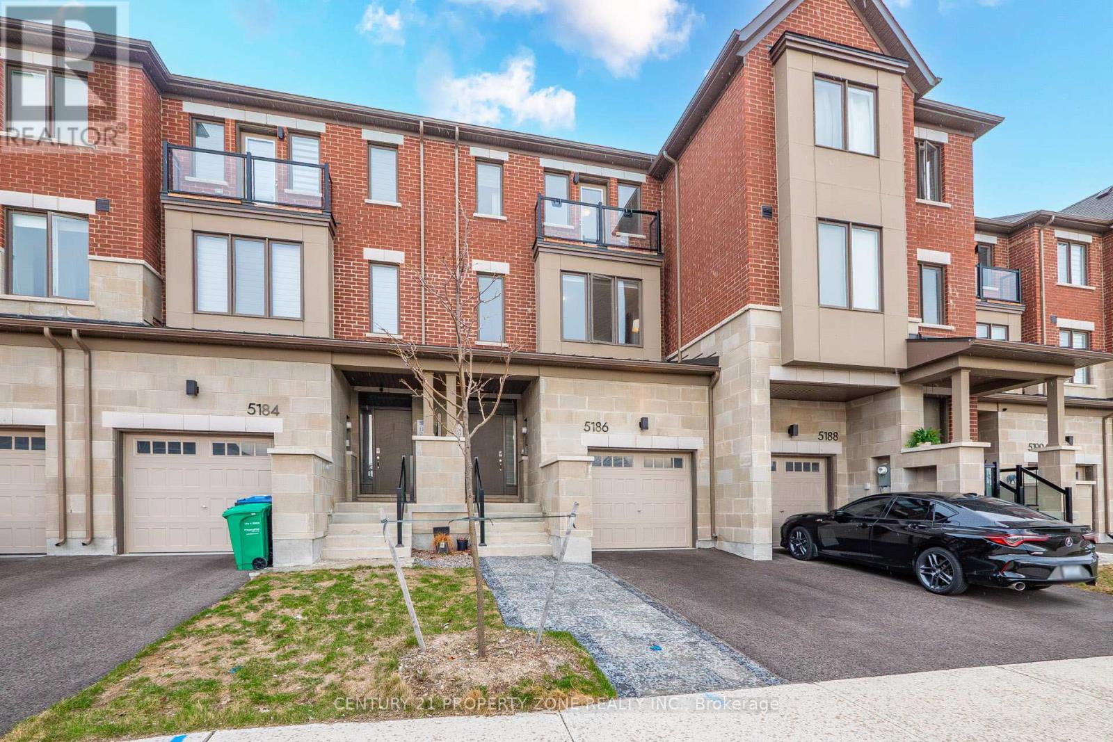 5186 VIOLA DESMOND DRIVE