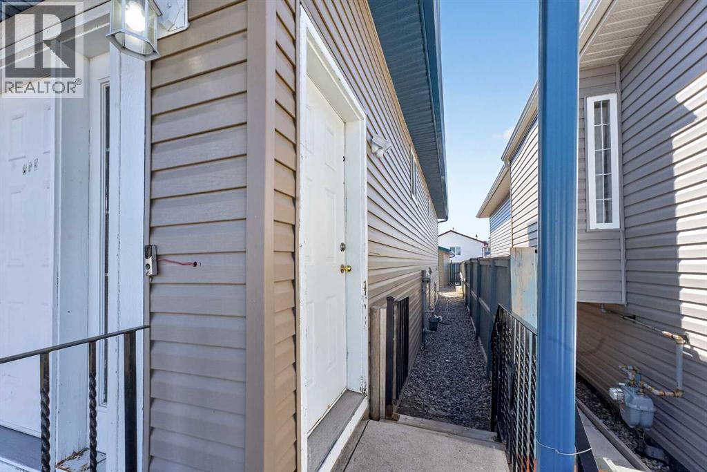 119 Taravista Drive NE