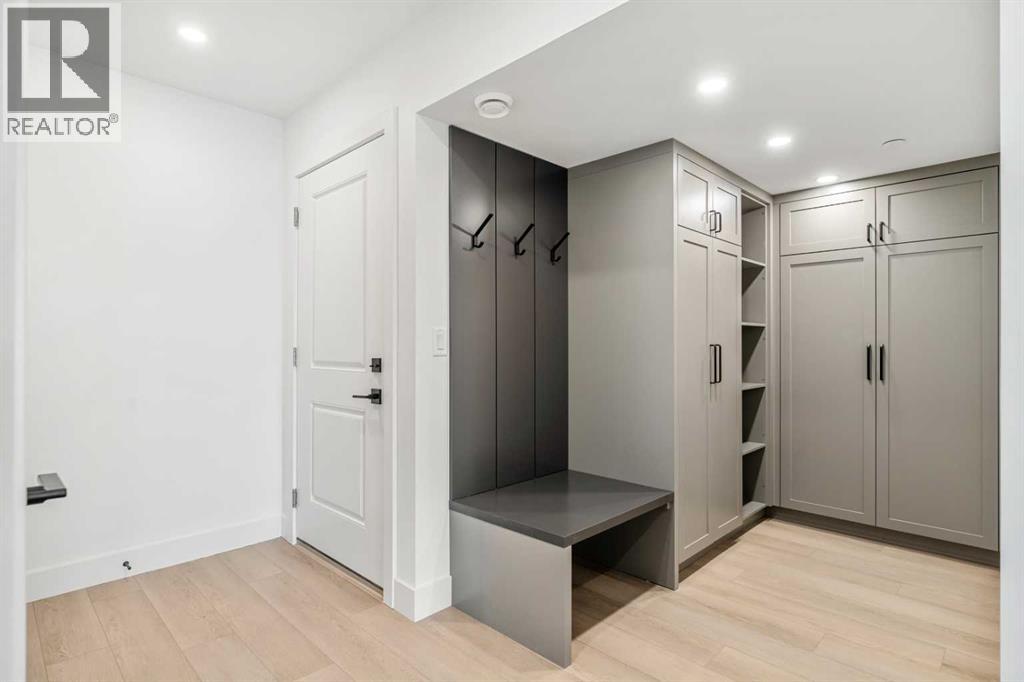 16 Greenwich Heath NW