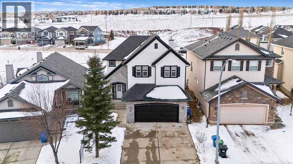 312 Kincora Heights NW