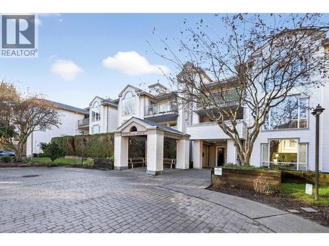 212 19122 122 AVENUE Pitt Meadows BC V3Y2N7