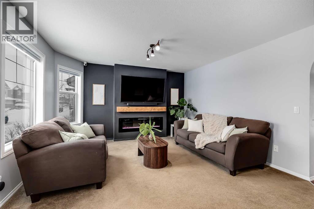 1667 Baywater Street SW