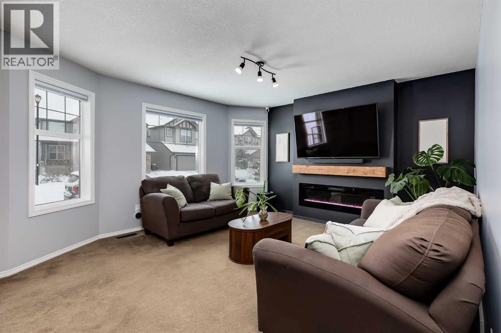 1667 Baywater Street SW