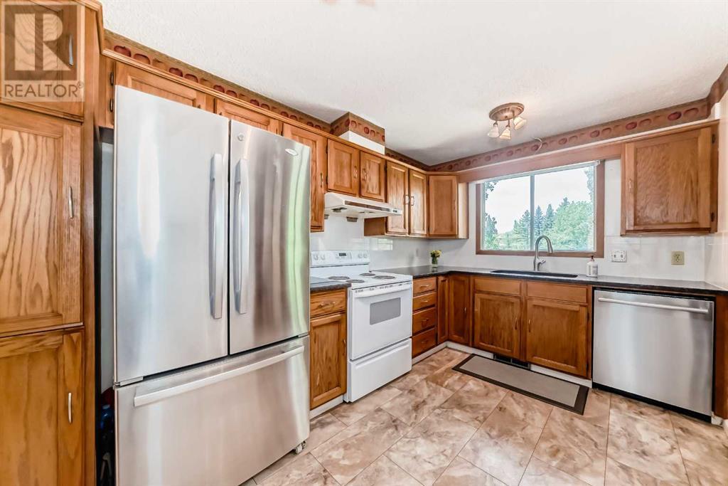 88 Macewan Glen Drive NW