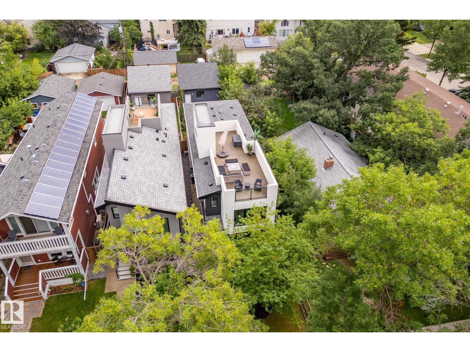 10813 123 ST NW
