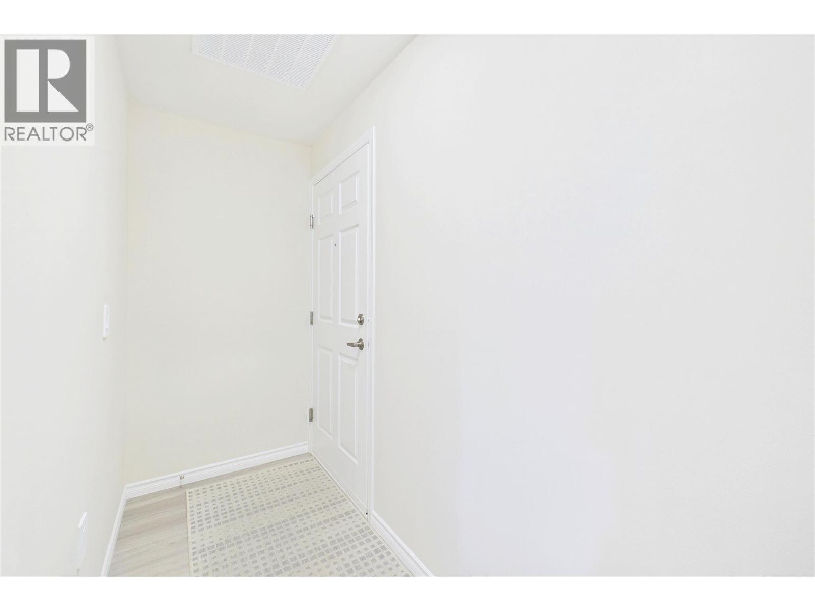 3362 SKAHA LAKE Road Unit# 701
