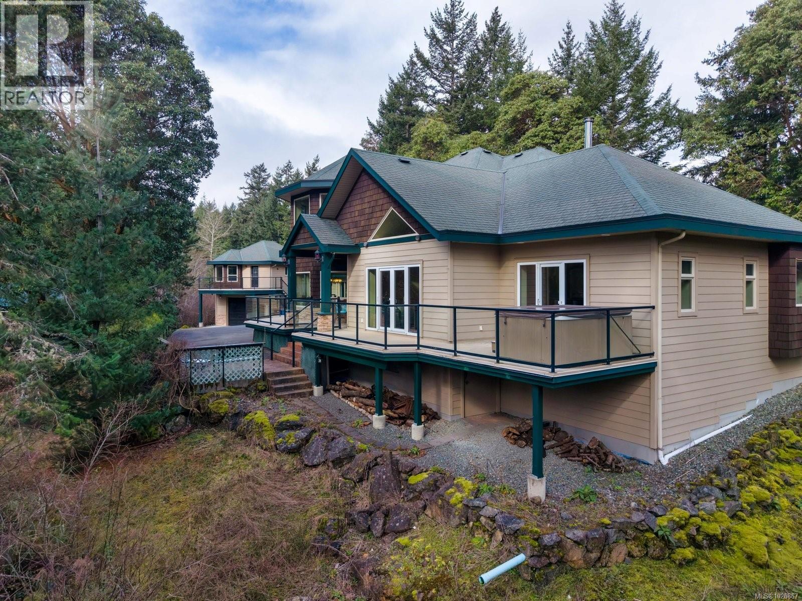 1450 White Pine Terr