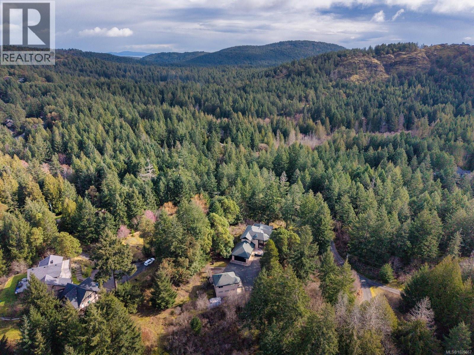 1450 White Pine Terr