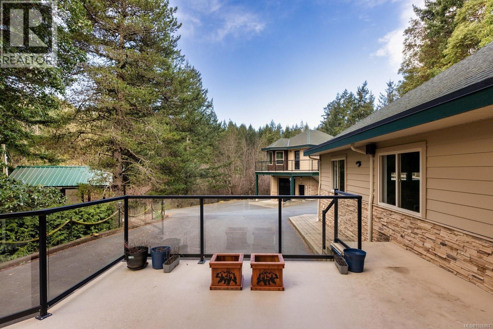 1450 White Pine Terr