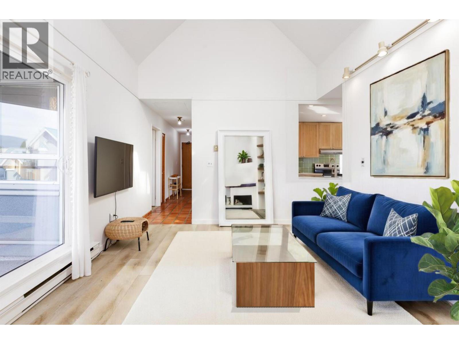 401 1345 W 4TH AVENUE