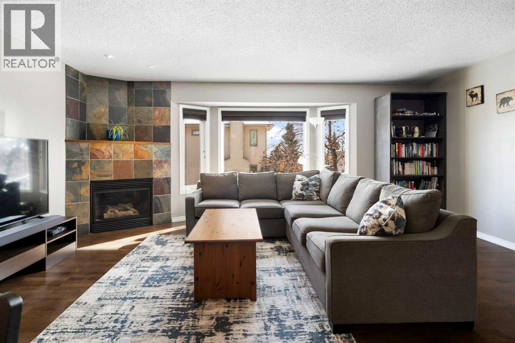 222 Christie Park Mews SW