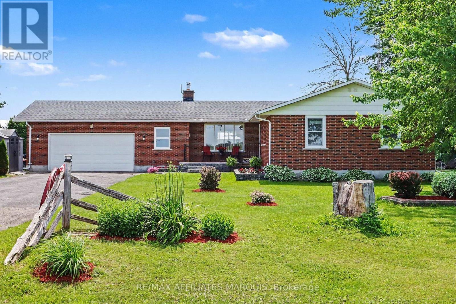 929 KITLEY/S ELMSLEY TOWNLINE RD,RR#4 ROAD