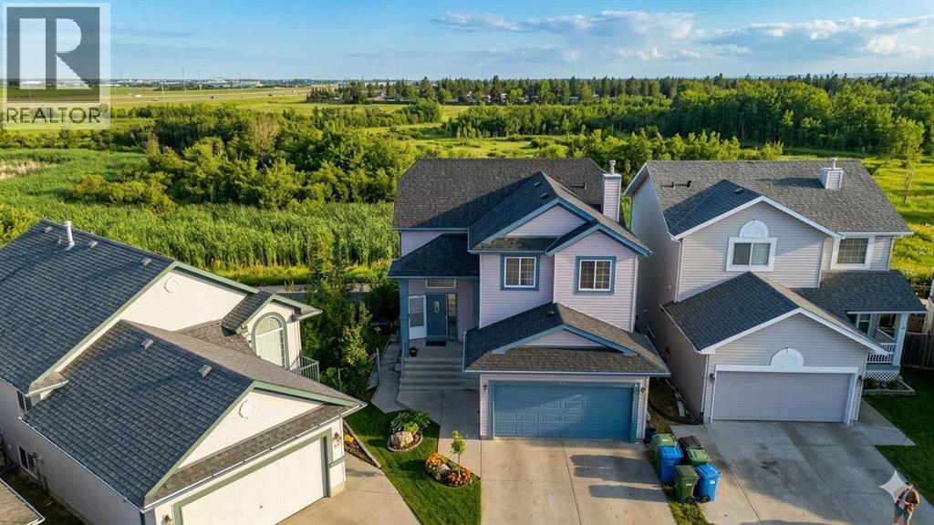 47 Anaheim Crescent NE