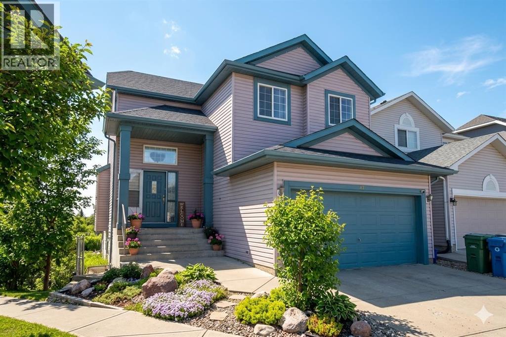 47 Anaheim Crescent NE