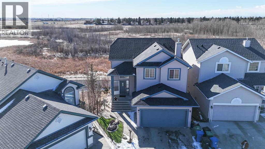 47 Anaheim Crescent NE