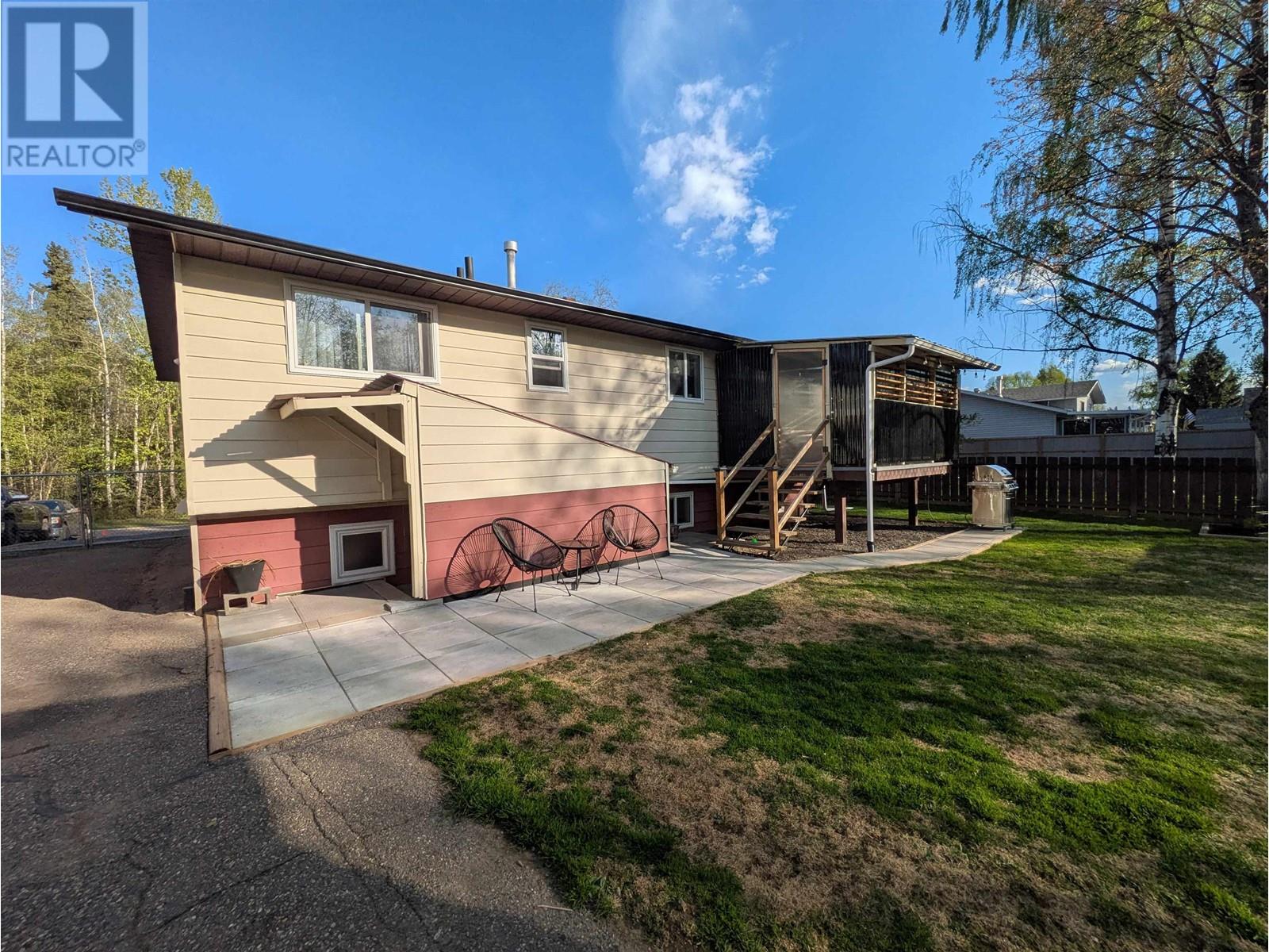 2509 MOSS AVENUE