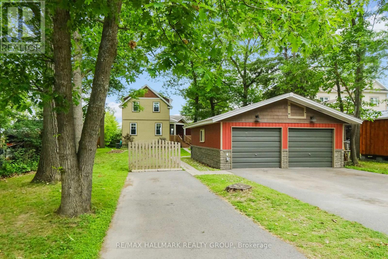 500 BAYVIEW DRIVE
