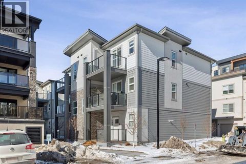 165, 2117 81 Street SW Calgary AB T3H6H5