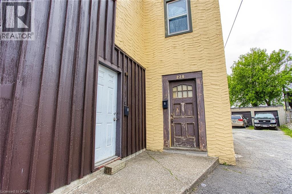 230 WELLAND Avenue