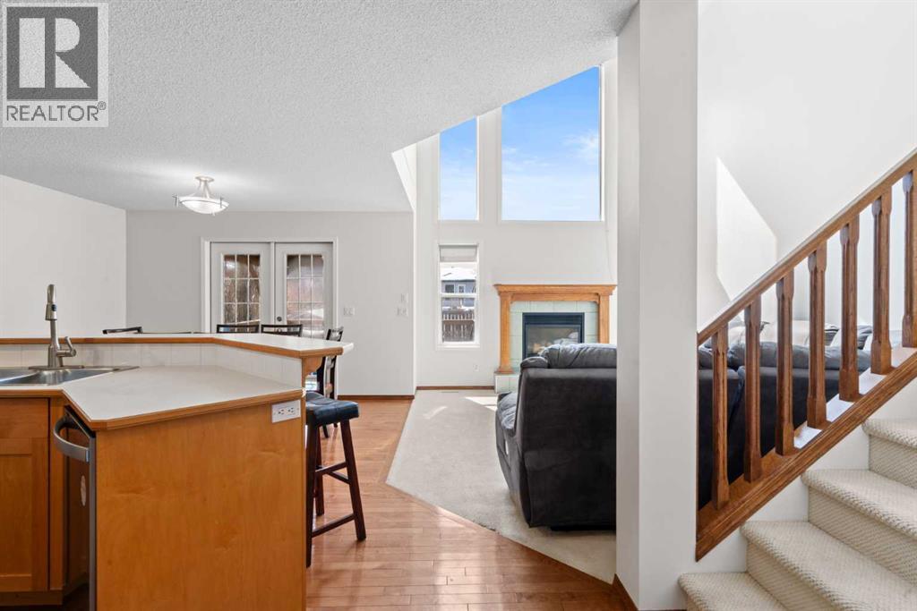 77 Cougarstone Circle SW