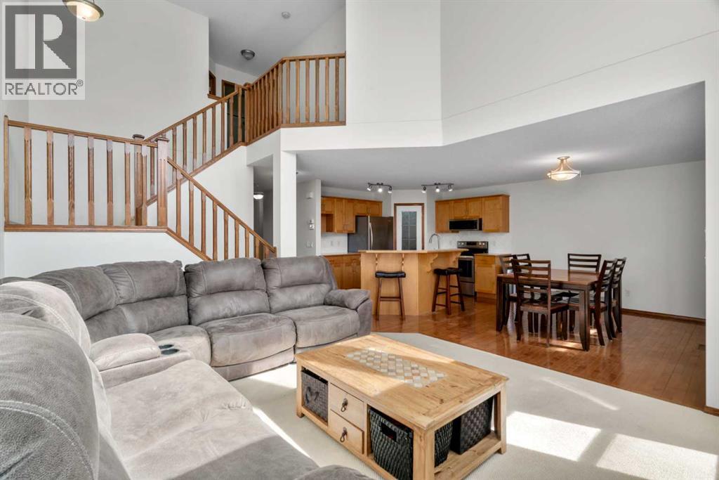 77 Cougarstone Circle SW