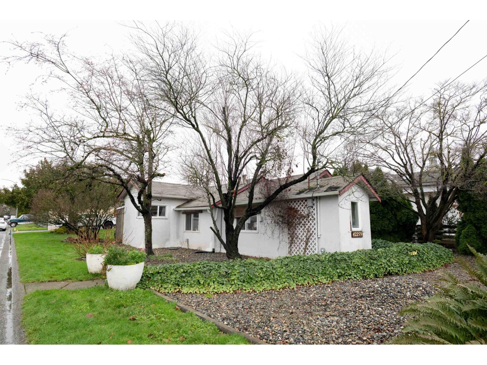 42259 YARROW CENTRAL ROAD|Yarrow