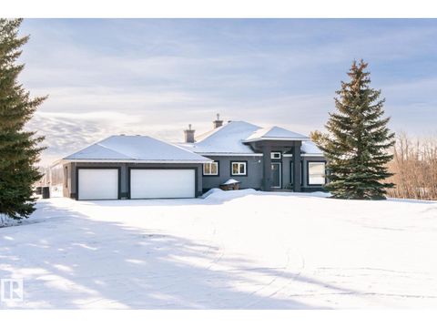 57124 RGE ROAD 252 Rural Sturgeon County AB T0A1L0