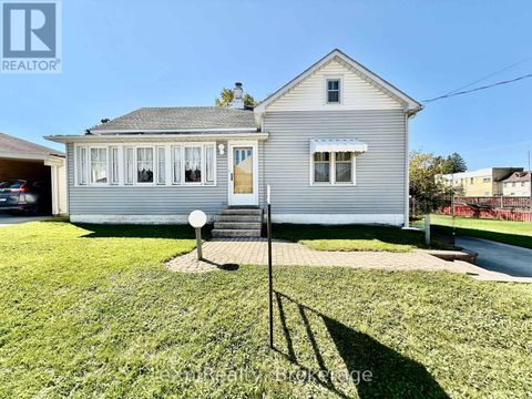 2 SIMPSON STREET South Bruce ON N0G2J0