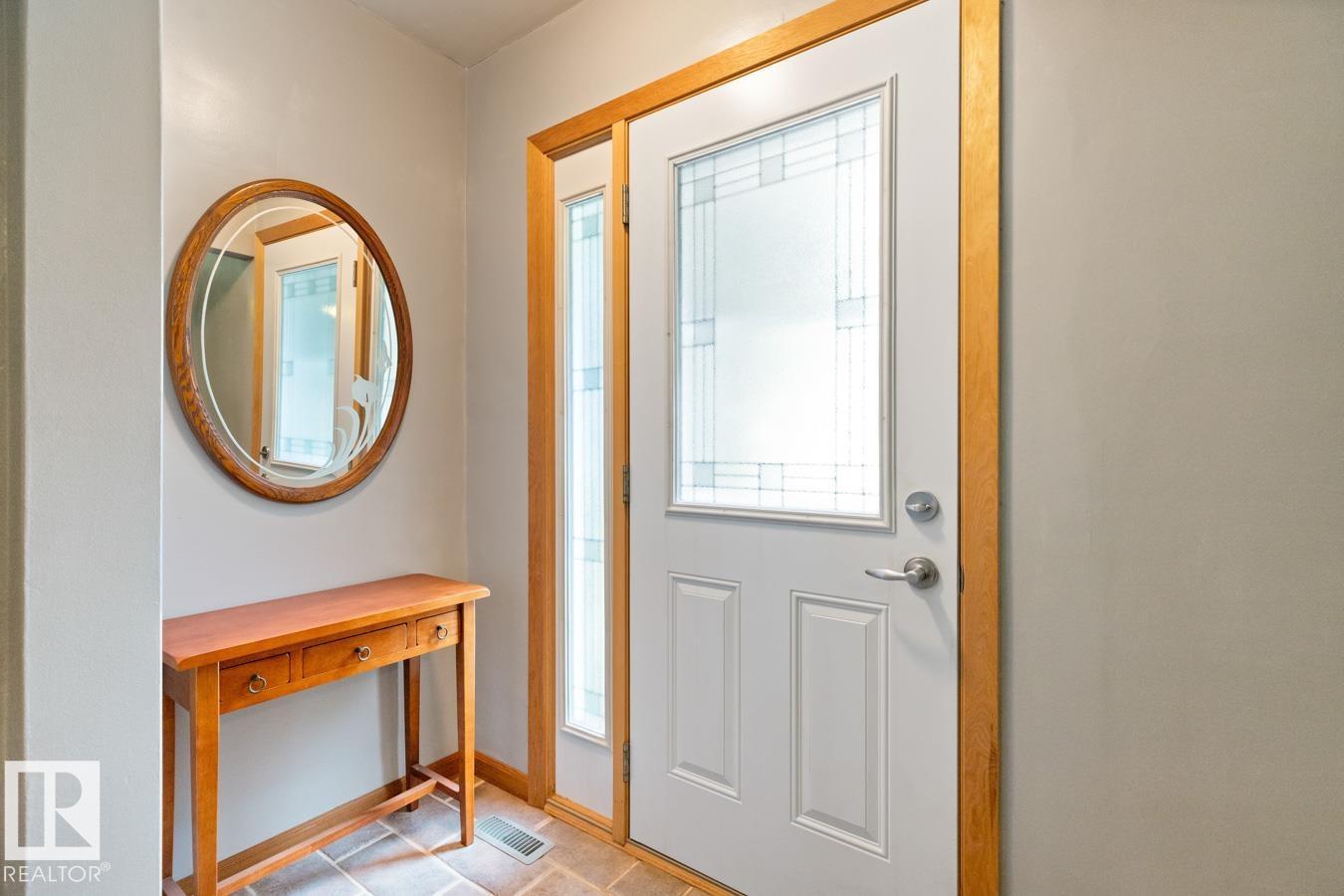 12346 129 ST NW