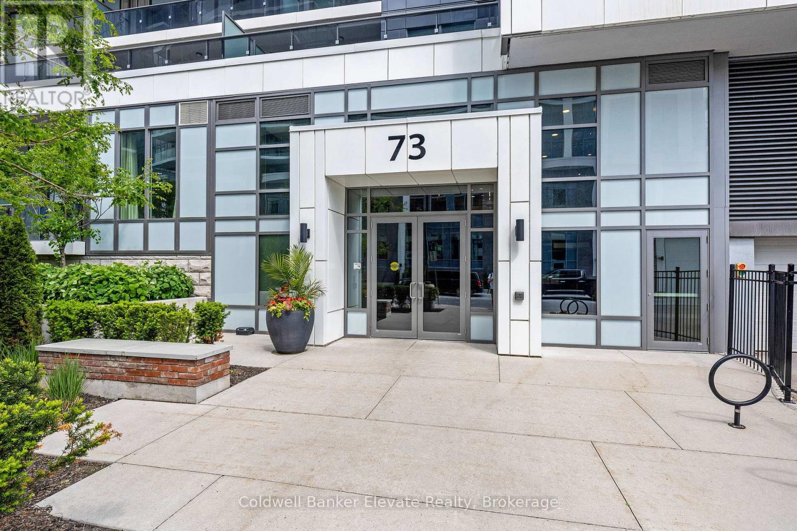 209 - 73 ARTHUR STREET S