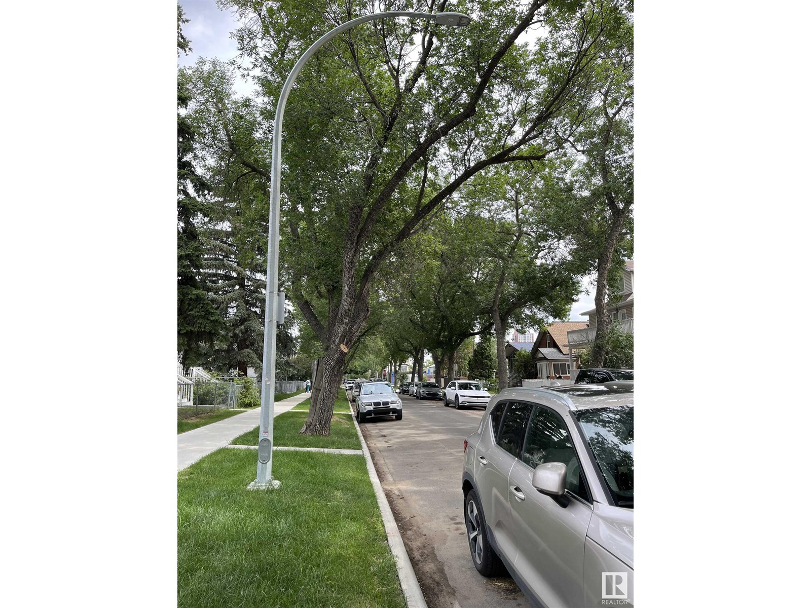 9546 106A AV NW