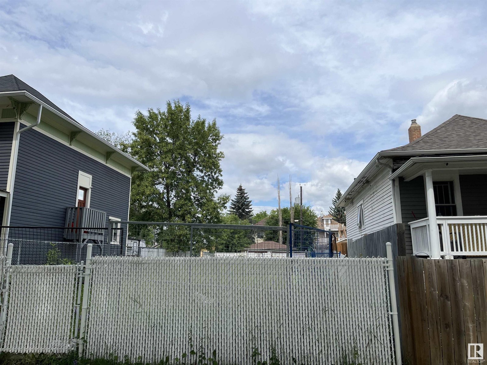 9546 106A AV NW