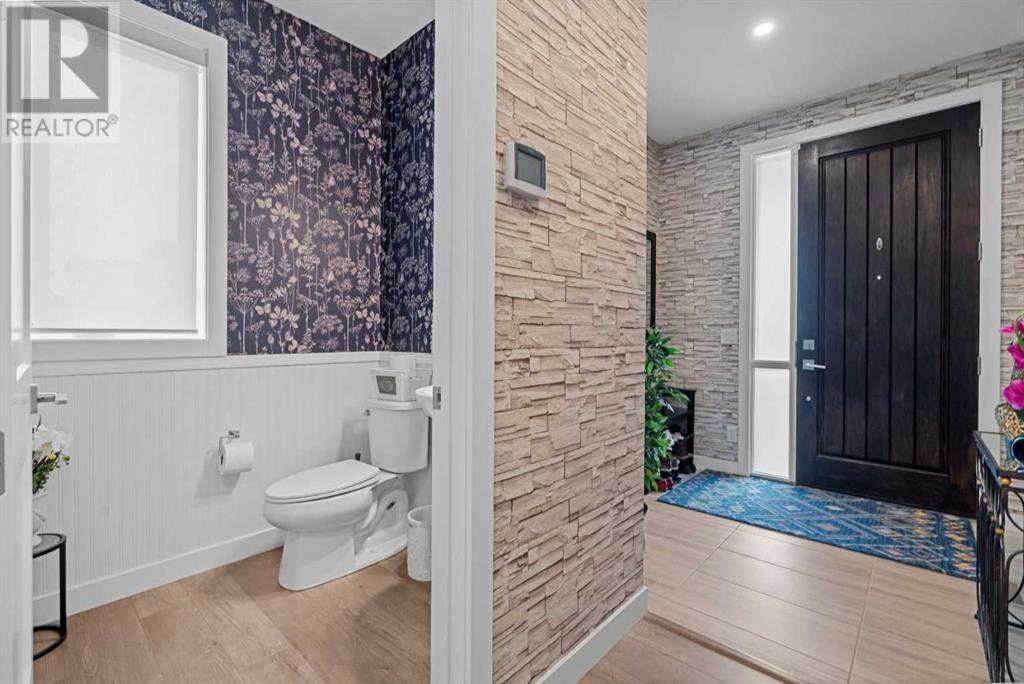 198 Crestridge Common SW