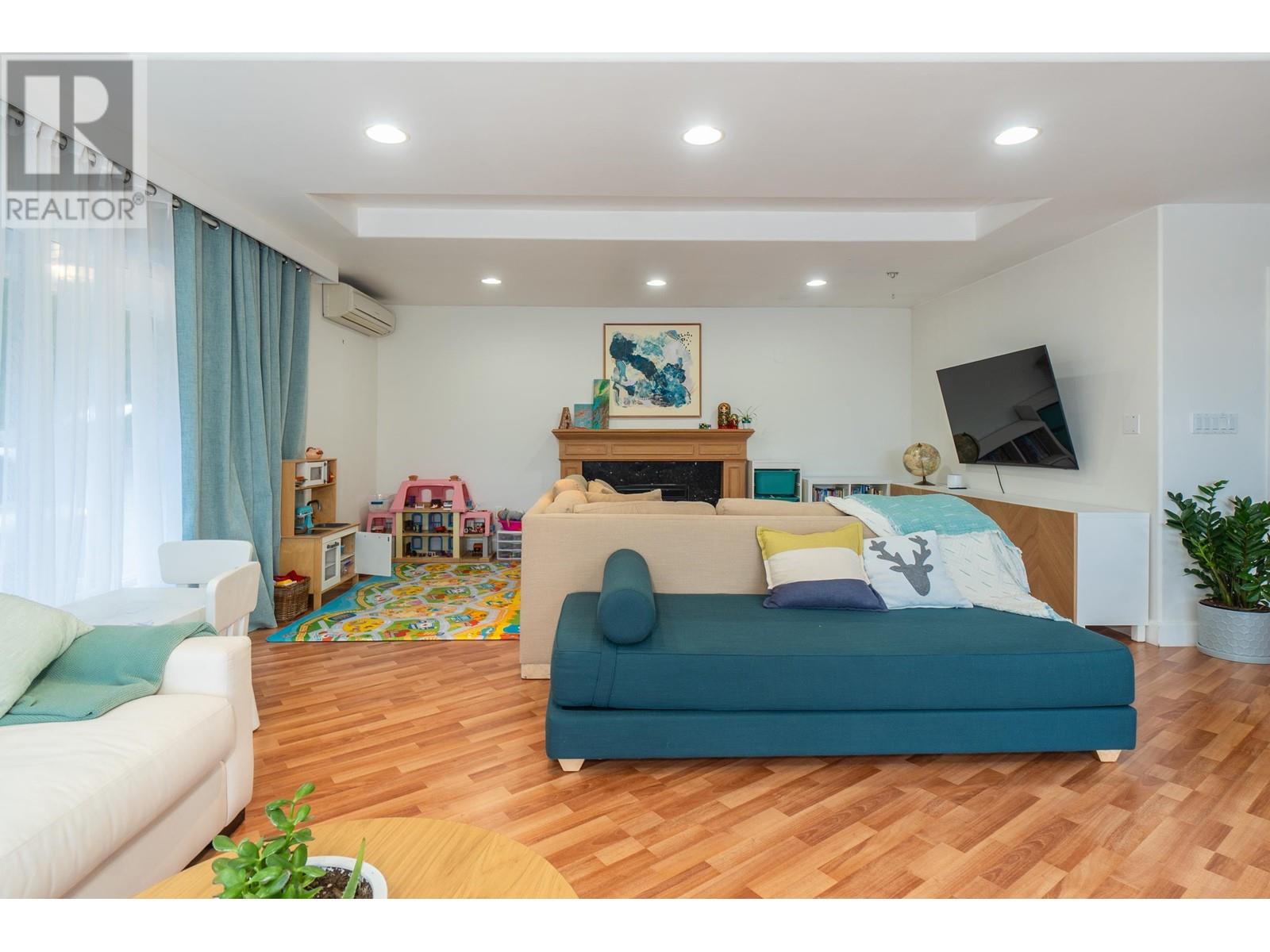 1129 HENLOW ROAD