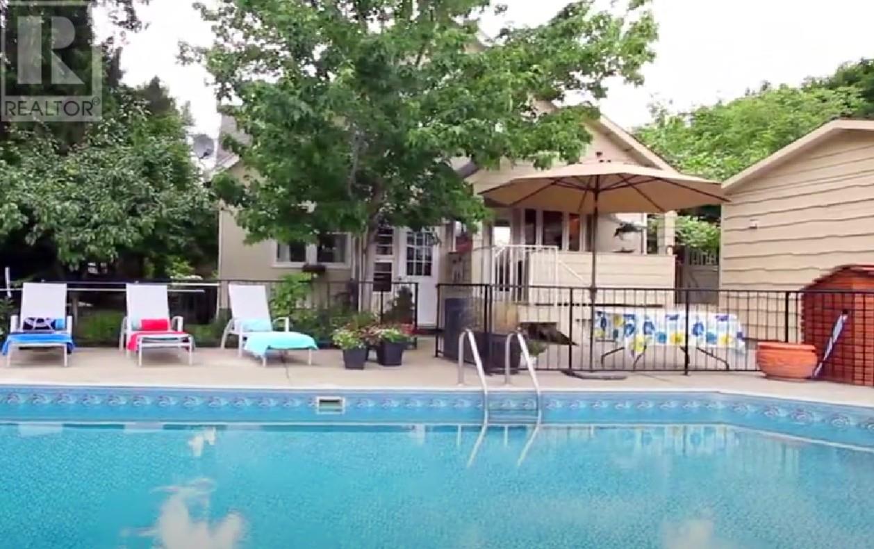 1023 Lawrence Avenue