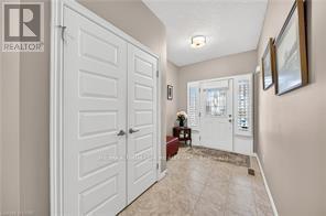 20 HINRICHS CRESCENT